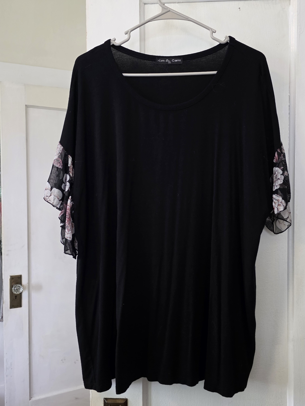 Kim & Cami Black Scoop Neck Top with Floral Sheer Sleeves